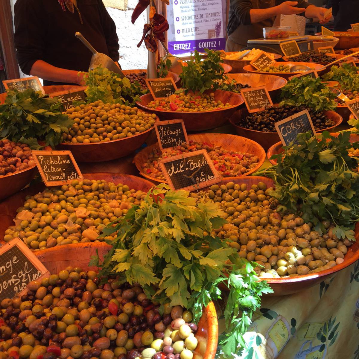 a feira de domingo em Annecy