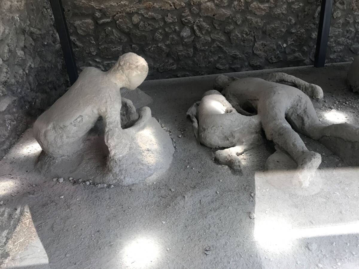 Corpos Pompeia 2 New