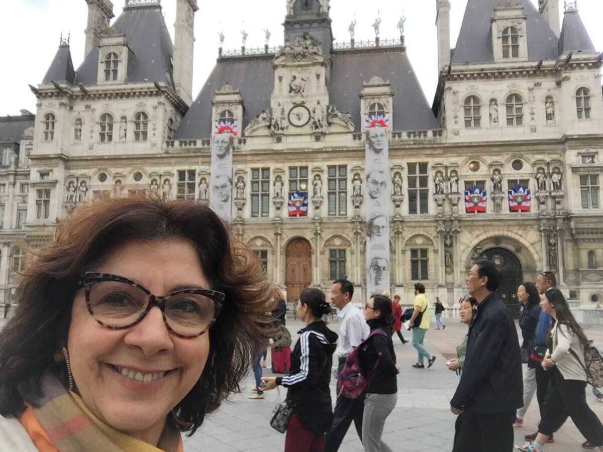 Hotel De Ville