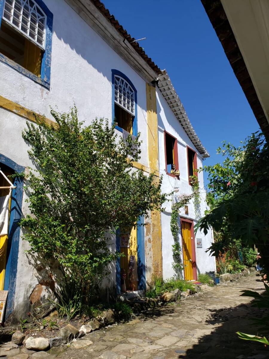 Ruas 4