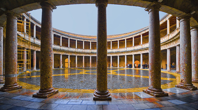 Palacio Carlos V Interior